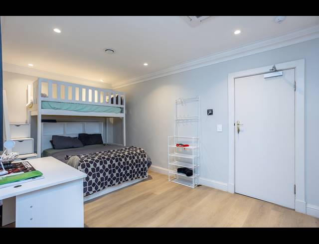 3 BEDROOM PENTHOUSE FOR SALE IN CLAREMONT UPPER